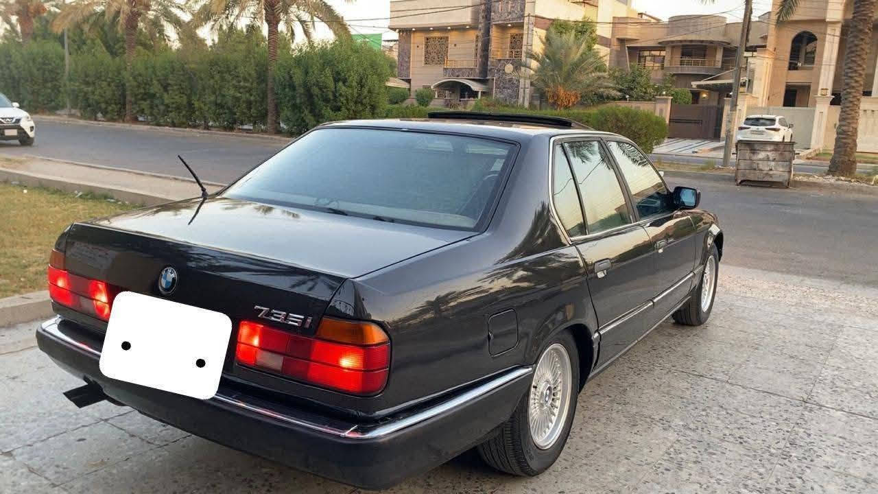 سلام عليكم بي ام دبل يو حجم ٧٣٥ موديل ١٩٩٣ سياره جديده كلش مكينه كير مكفولات حدداديه ميه ب الميه تبريد تخم تأير سياره خمس بردلت اصل دبل كمبيوتر دبل جكنجه سلايت تليفون ويل شعاع سياره جاهزه العنوان كوت ***********.    سعر ٨٣ وبيه مجال
