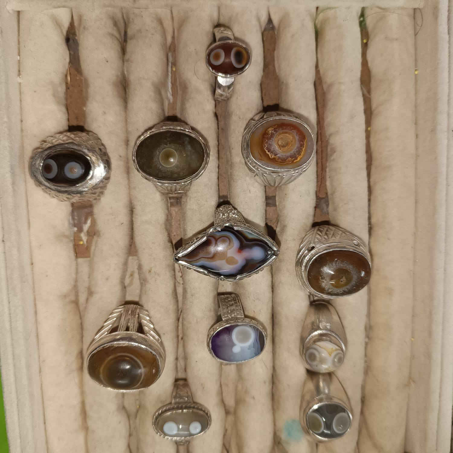 “اختار محبسك اللي يميزك ✨ تشكيلات فضة جديدة واحجار أصلية ونادرة للشراء راسل الرقم ***********
