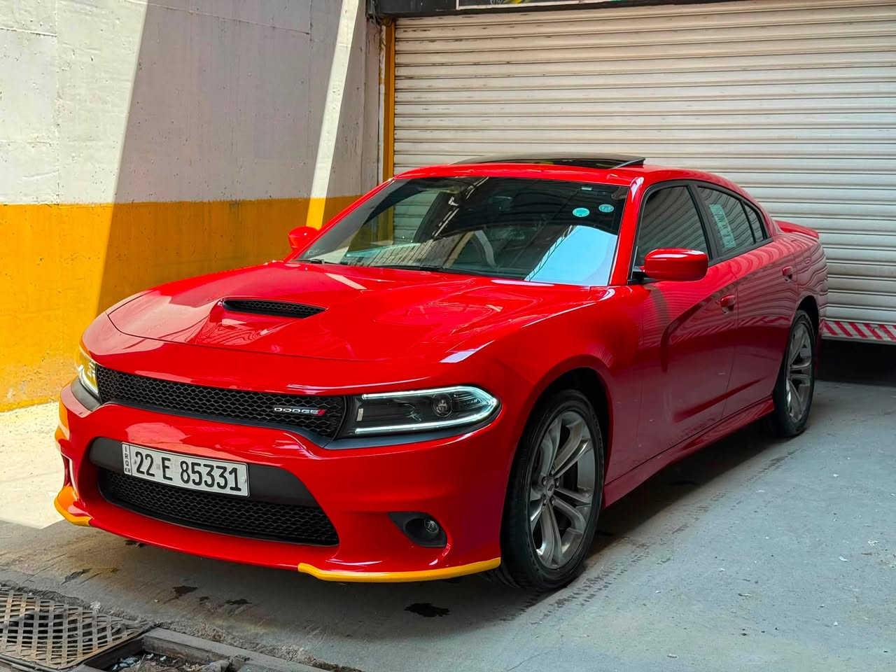 السلام عليكم
دوج جارجر GT Plus 2022( خـليـجـي )✅

اللون برتقالي 🍊

فول 1/1 عدا الرادار✅

(خليجي)  وكاله هارلم ✅

كفاله عامه من كلشي ✅

سونارها وياها وين ميعجبك افحص

الارضيات منازله 

العداد :24الف مايل

المحرك : V6.  3.6L

رقم اربيل الجديد سنويه جديده هزه جديده

المواصفات :

نقطة عمياء

داخل احمر جلد

مصابيح أمامية زنون

كشافات الضباب زنون

المصابيح الأمامية مع LED

حساسات خلفية

حساسات اماميه

شاشه كبيرة مع نظام ملاحة نفكيشن GPS

سستم صوت الپاين

فتحة سقف (سلايد)

المقاعد الأمامية كهربائية

ذاكرة لحفظ وضعيات الجلوس (ميموري)

مقاعد أمامية تبريد وتدفئة

مقاعد خلفية تدفئة

تشغيل عن بعد

المقود كهربائي

تدفئة مقود القيادة

محدد سرعة

تلفون بلوتوث

كاميرا خلفية

مرايا متحسسة للاضاءة العالية

كير شفتر بالستيرن

دخول ذكي (بصمة)

موصافات ال Gt plus معروفه فول عدا رادار

رقمي.*********** واتس

تحويل وكاله ✅

***********✅

مكاني اربيل✈️🌍
