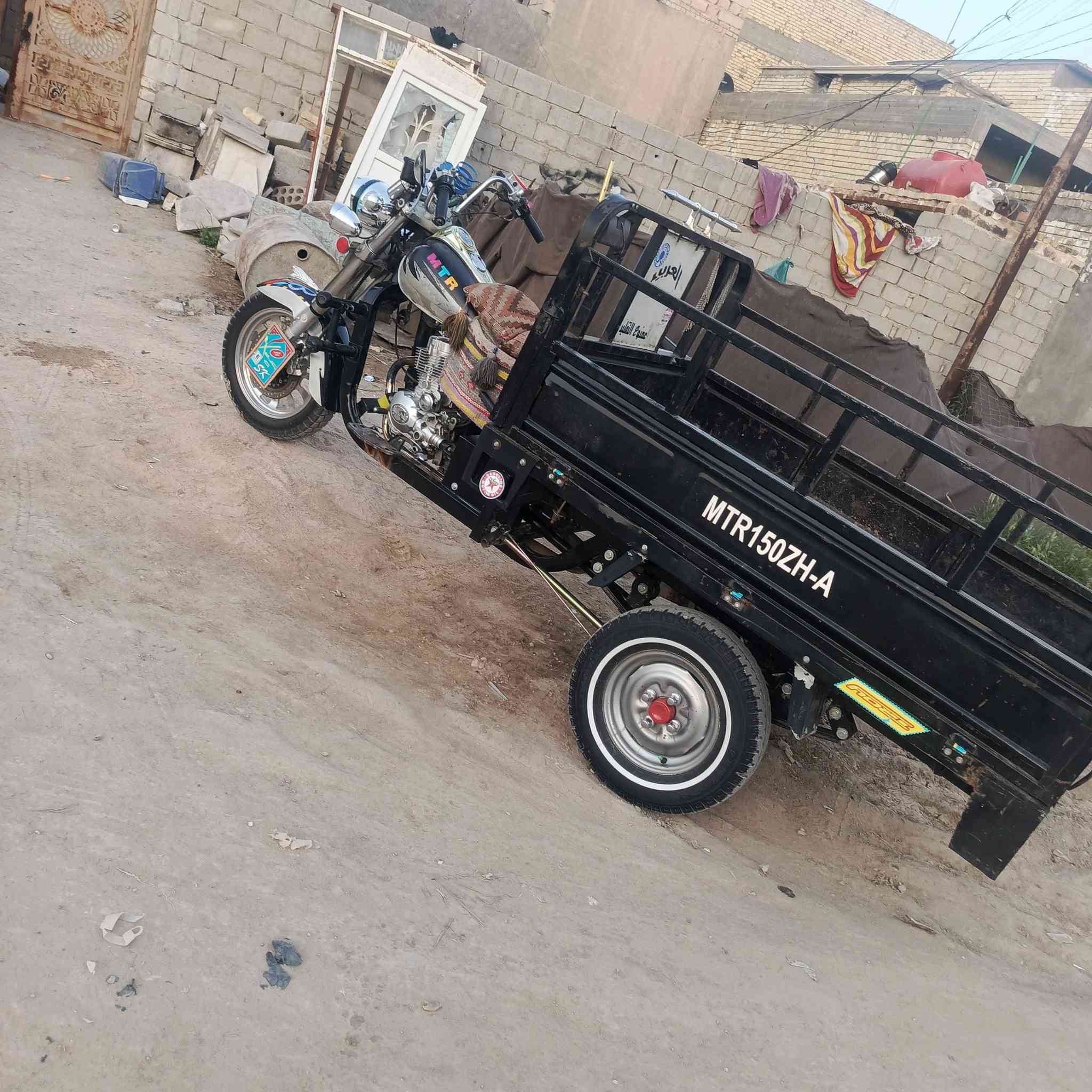 لبيع موديل 13كله جديد اكسن 7مكاني نجف***********
