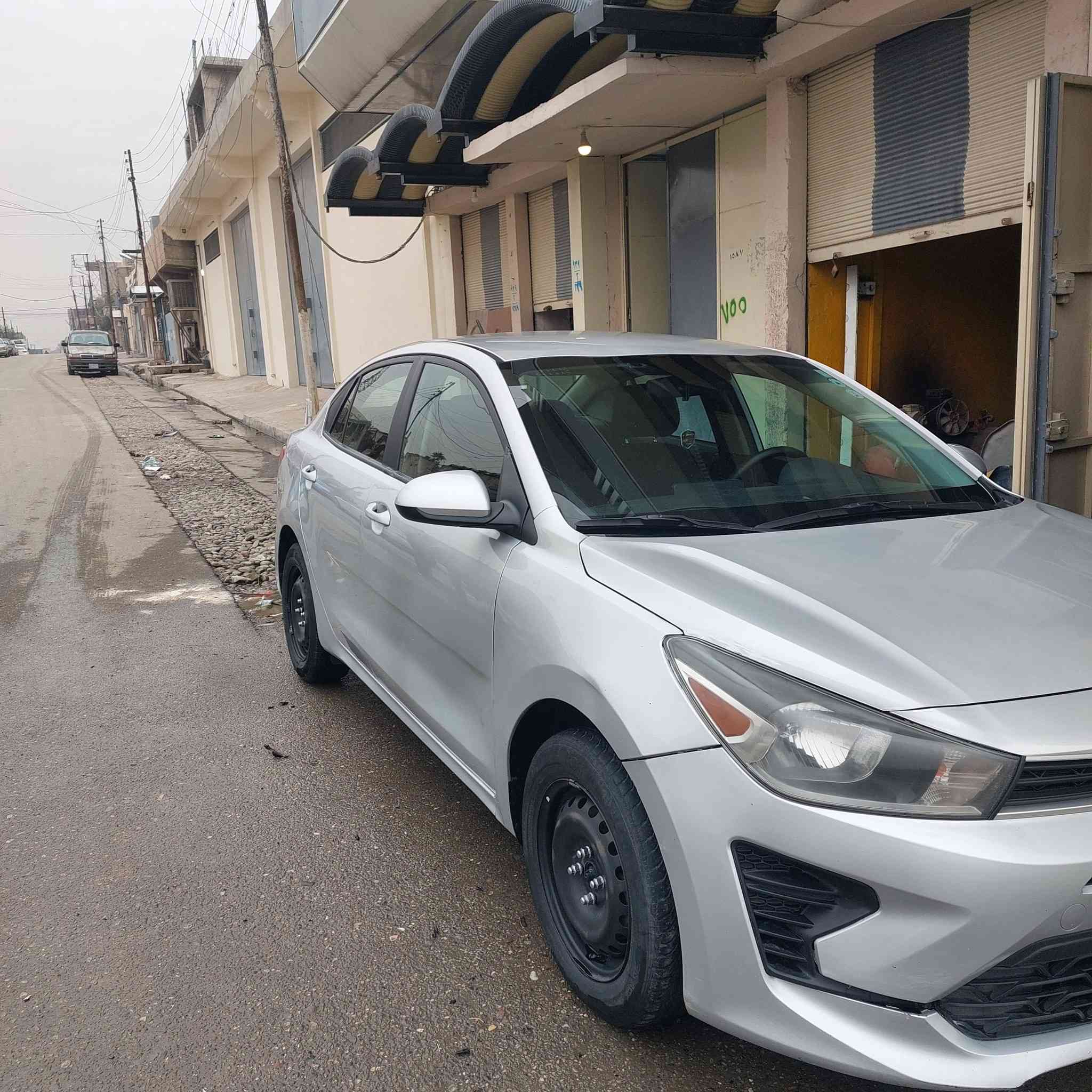 السلام عليكم
كيا ريو ٢٠٢٢ نص فول رقم أربيل 
المحرك دوش والكير سيفيتي 
المحرك شرط والكير شرط 
السياره ماشيه ٦٠ 
السعر ١٢٥ وبيها مجال للطيبين 
مكان السيارة موصل 
***********
