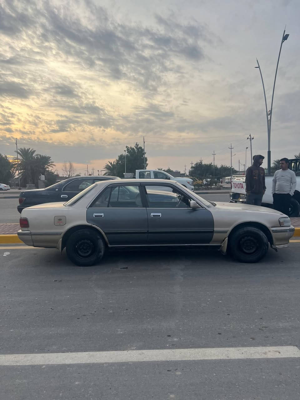 🔹 مارك كربلائي 🔹
• رقم كربلاء
• مكينة ونجي + كير كفالة
• السيارة مكفولة من النقل والكص
• فقط مبدّلة بيبان لغرض الصبغ
• سنوية منتهية
• السيارة جاهزة وكاملة وما بيها أي نقص
السعر 50 وقابل للتفاوض البسيط
📍 المكان: البصرة
📞 الاتصال: ***********+***********
