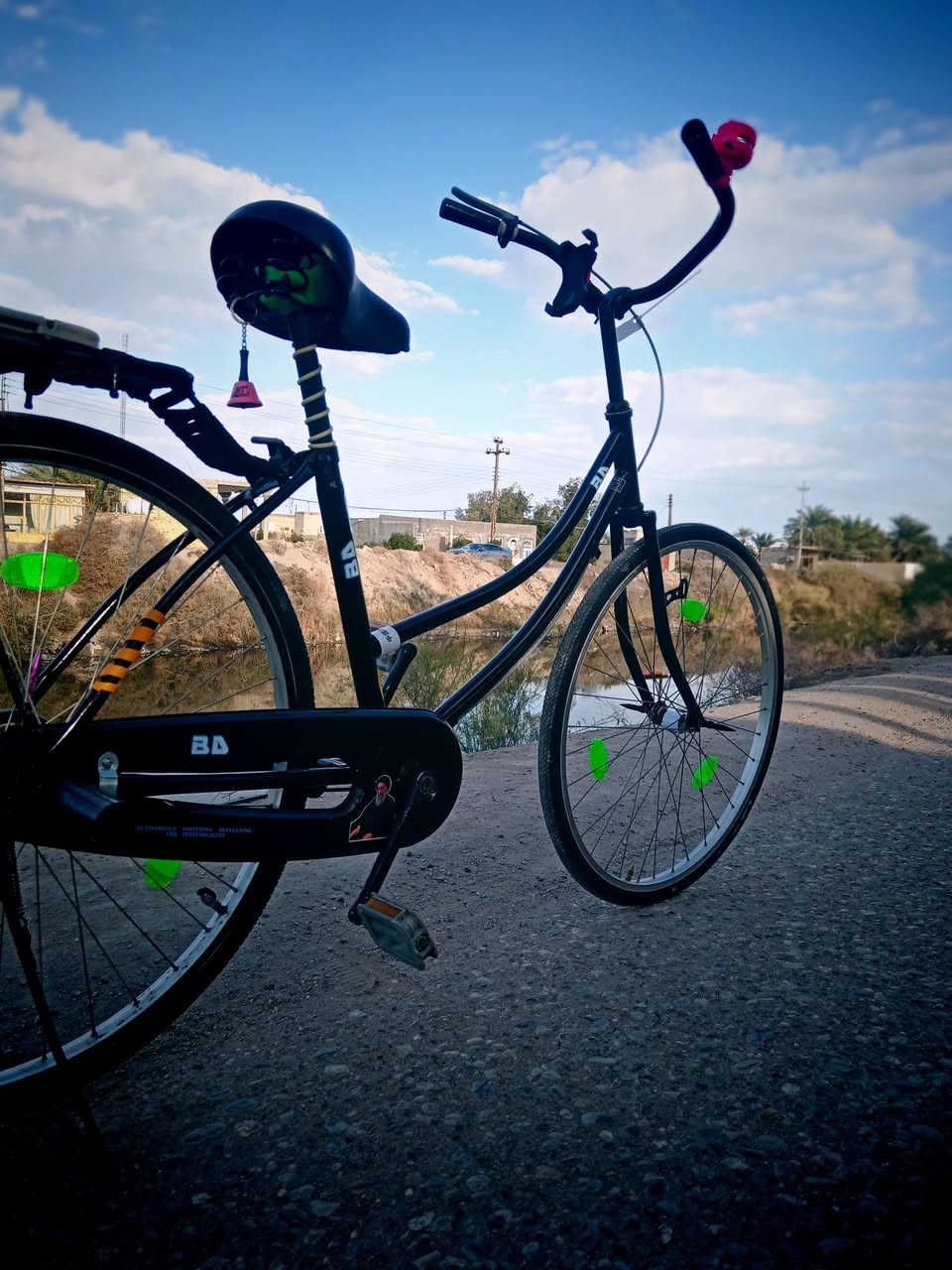 سلام عليكم بيسكل للبيع السعر 115 وبي مجال؛؟ ومراوس


**إذا كنت صاحب هذا الإعلان وتريد حذفه لأي سبب، رجاءا أرسل رسالة إلى الدعم الفني**