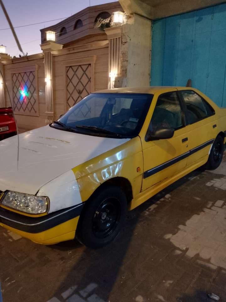 سلام عليكم بيجو 405 موديل 12لبيع سعر 25 وبيه مجال مكاني بصره ابو الخصيب  شراي يتصل ***********
