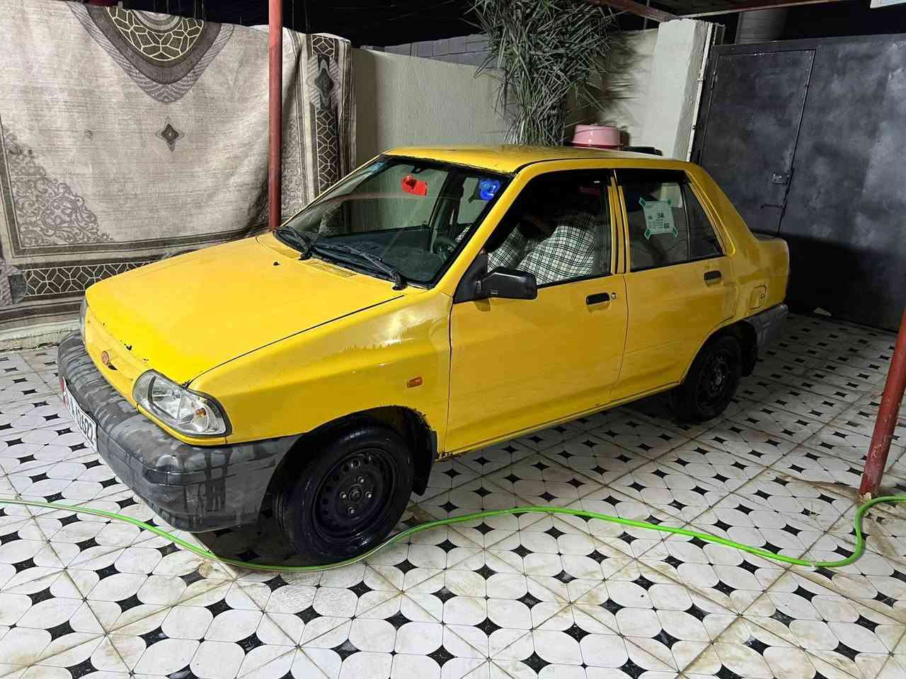 سلام عليكم  سايبه البيع  ٢٠١٦سياره جاهزه ماذب عليها ربع  سنويه لثلاثين  مكينه توني شادها صارلي عشر تيام  مصفره هيء وغرامات سياره حلوه مال جناي  المكان الزبير النتصال  *********** لسعر26وبيها مجال
