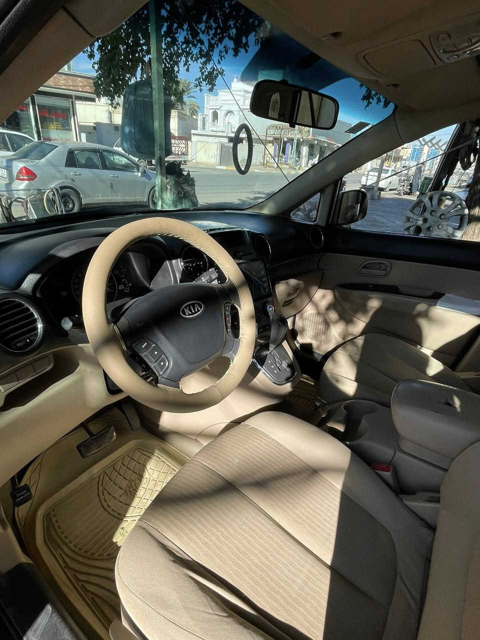 سلام عليكم كيا كارنز 2012بجم صبغ بدون دواخل اثر تكشير وكصه القماره سياره جديده بمعنه الكلمه صدر كير محرك مكفول رقم بغداد تحويل مباشر سياره جاهزه متحط عليهه ربع مكان سياره الانبار قضاء هيت 

مكلف بل نشر ***********
