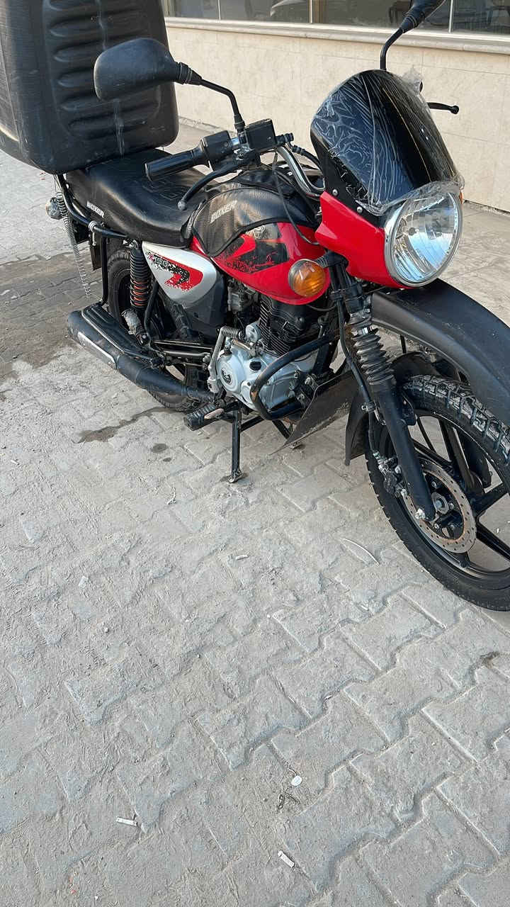 ٢٣رقم بسمي مجفته سلندر بستم فقط رايدها مليونين بيها مجال لشراي ***********
