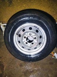 اسبيرات نيفارة وتويوته للبيع نضيفات تواصل 07876164179