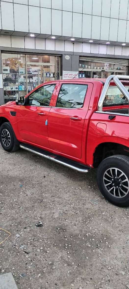 سلام عليكم سياره بيكب صيني تيرو لورد 2024 رقم اربيل حره سياره استلام شركة سعر 140 زيرو مكان السياره ناصريه ***********

