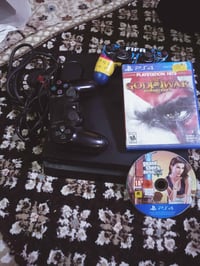 بلي 4 سلم اولاين ذاكره نص تيره ملحقاته كلها كامله معا قرصين جي تي اي و...