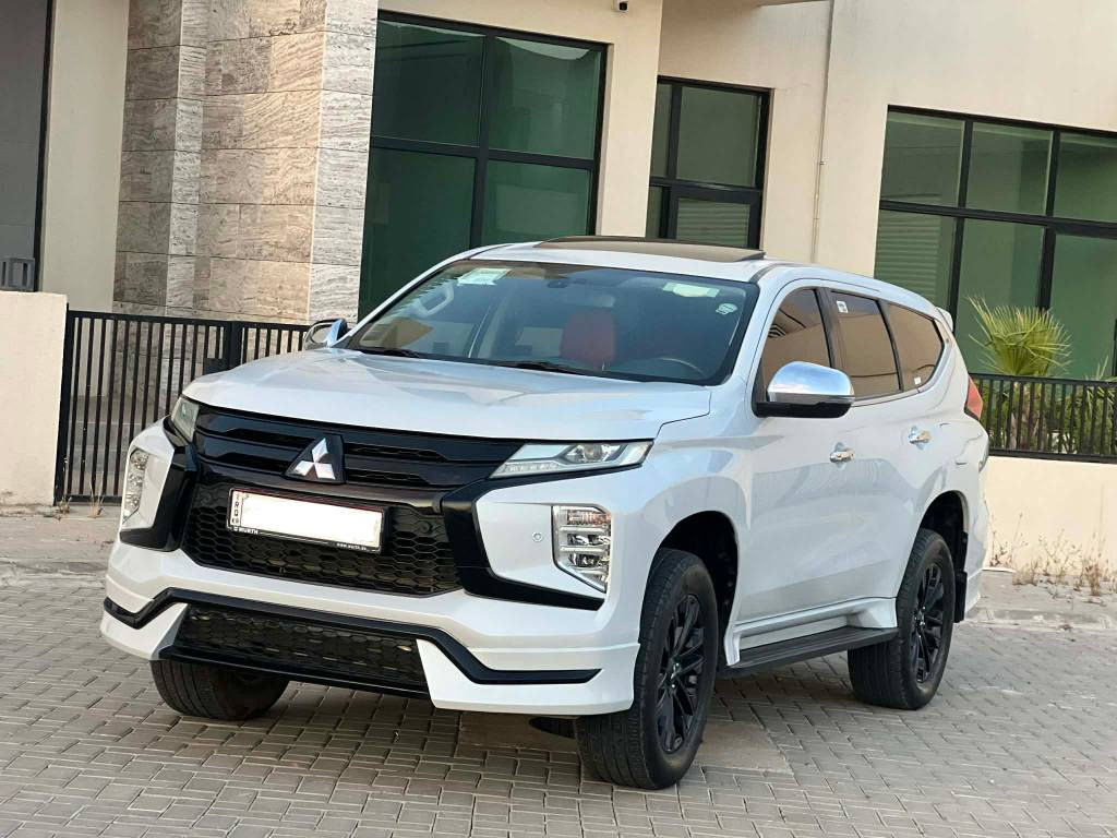 🚙 میتسوبیشی پاجیرۆ 2020

*فول مواسەفات
 *بێ بۆیاخ
*ساڵ: 2020
*بارودۆخ: وەک تازە،
 *سەنەوی تازەیە بە ناوی خۆمانەوەیە
*ڕۆشتن: 83 هەزار کیلۆمەتر ڕۆشتووە
*تەحویل و غرامە: بە شەرت
*ڕەقەم سلێمانی
*چوار تایەی لۆک (4×4)

###مواسەفاتەکان###

*سڵاید
*ناوسور 
*تەبریدی لەمس (سەرماکەری کورسی پێشەوە و دواوە)
*دەبڵ ئەکسل
*سێ ڕیز کورسی (پاجیرۆ فول سێ ڕیز)
*سێ مۆدی جیاوازی لێخوڕین (عادی/تەپ/بەفر)
*حاسەی پێشەوە و دواوە
*بەسمە
*کوشن جلد
*کوشن کارەبا 
*سپێری دانەبەزیوە 
*شاشە گەورەی لەمس
*کامێرای پشتەوە
*حاسەی پشتەوە و پێشەوە
*تەواوی پەیوەندیەکانی ئەندرۆید ئۆتۆ و کارپلەی
*رادیۆ و بلوتوث
*ABS، EBD

ژمارەی تەلەفۆن بۆ فرۆشتن: *********** السليمانية, العراق

