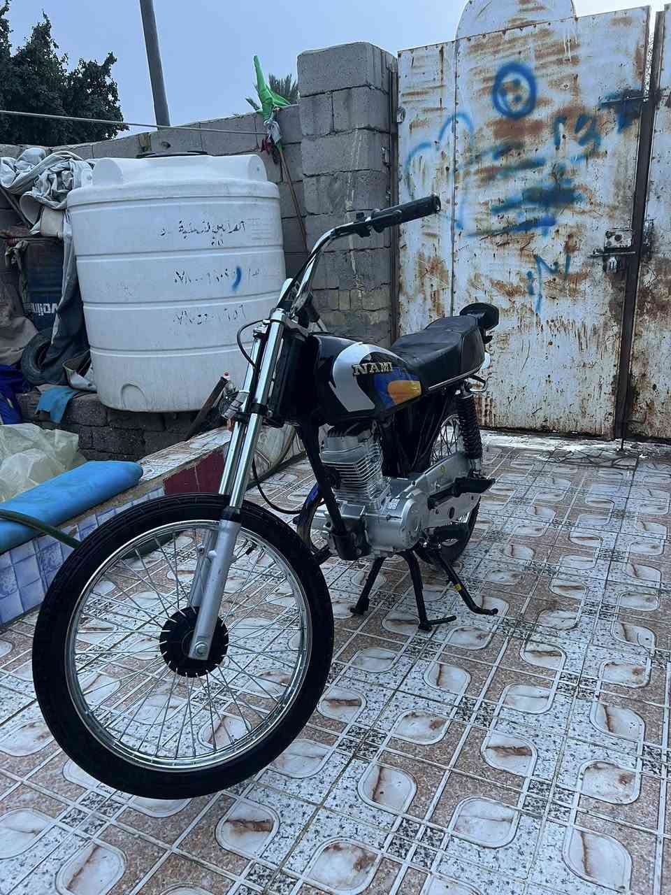 للبيع دراجه تعمير شاصي مديل ١٧ اوراق كفاله عامه مكينه وكشر سعر خاص قضاء النصر


**إذا كنت صاحب هذا الإعلان وتريد حذفه لأي سبب، رجاءا أرسل رسالة إلى الدعم الفني**