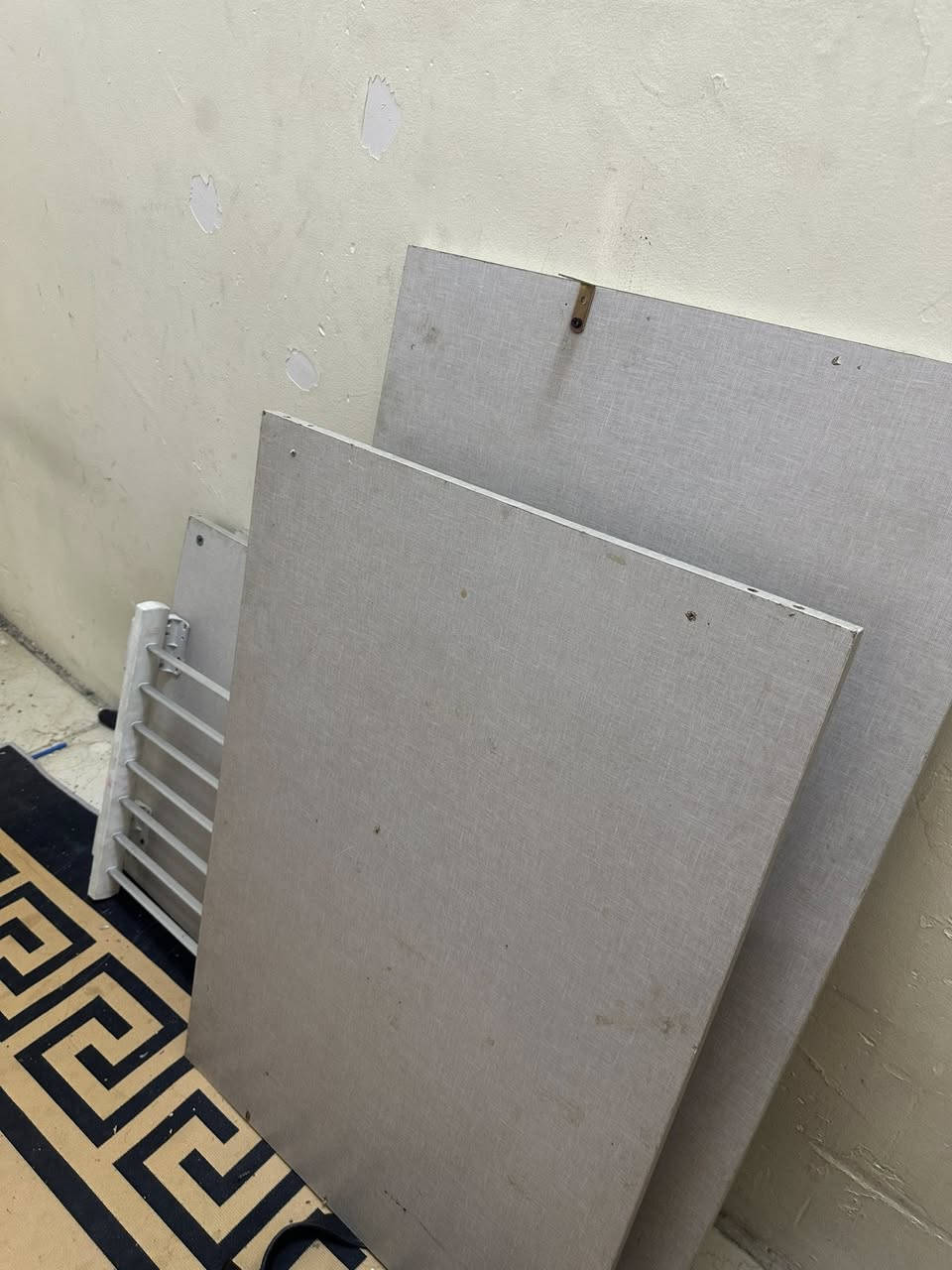 كنتور تركي فتحته لان جاي انتقل تركي الاصلي ٦٥ ولوحات ٢٥ ثنينهم هذا منضر طبيعي وتاريخ وساعه ع كهرباء وعندي مكناسه كهربائيه سعرها ٣٥ شغاله شرط شغل مكاني حي رساله وتس رقمي ***********
