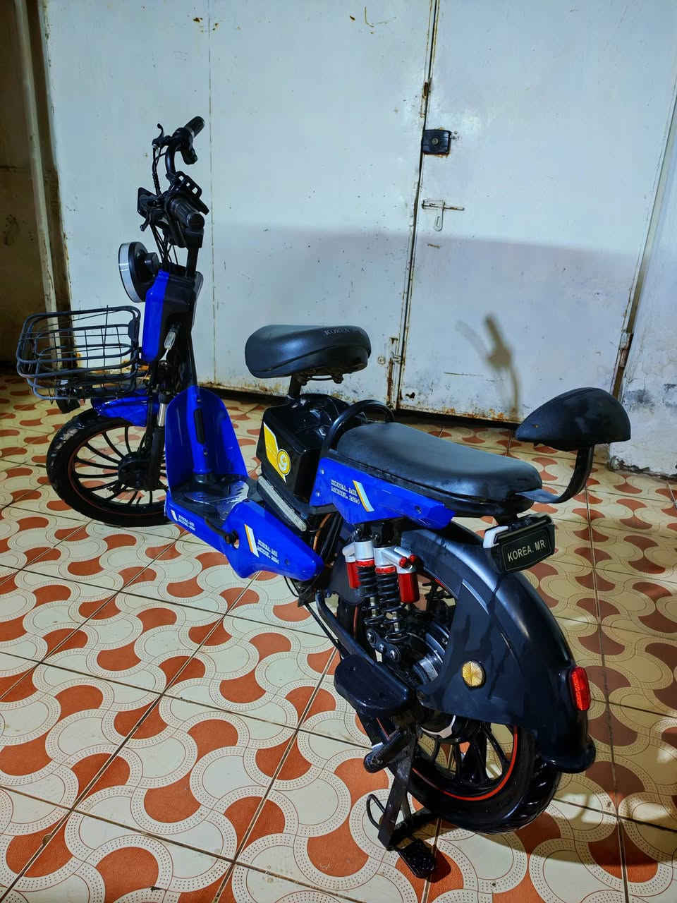 باسكل شحن موديل2024 بطاريات نص عمر يمشن 17 كيلو متر باسكل نضيف ونعمه من الله كهربائيات كلها شغاله ويا بصمات ثنين وتشغيل بالكارت الاستفسار راسلني خاص السعر 250 الف وبي مجال حك جيتك مكاني ديالى بعقوبه


**إذا كنت صاحب هذا الإعلان وتريد حذفه لأي سبب، رجاءا أرسل رسالة إلى الدعم الفني**