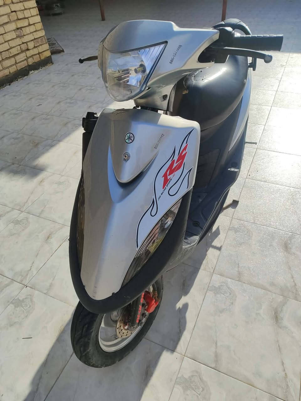 ماكس عدلة للبيع الدراجة  مفتوحة  بس مكينة خرسة   كهربائيات كلها شغالة نكرة سلف  بيها منضومة زنون.   السعر خاص مكاني سوق الشيوخ ناحية الفضلية 
***********او الاتصال عل رقم.
