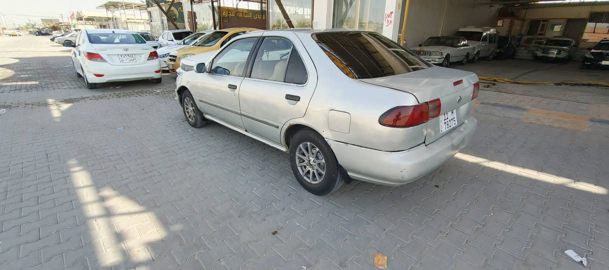 السلام عليكم
نيسان سني 
موديل 1995
رقم بغداد مشروع وطني بسمي 
سنويه لل 2031
كير اوتماتيك 
محرك 1600 
تبريد مو شغال 
لون سلفري
السياره جديده كلش
كير مكينه جدد 
حداديه 60%
غرفته جديده 
كهربائات كله شغاله مابيه ولا نقص
(كيجات عدادات مسجل ومضخم سكنات كلوبات لبطن عالي ناصي سايد بريك شغال )
السعر 37 وبيها مجال 
مكاني النجف /عباسيه
موبايل ***********
بي واتس اب
