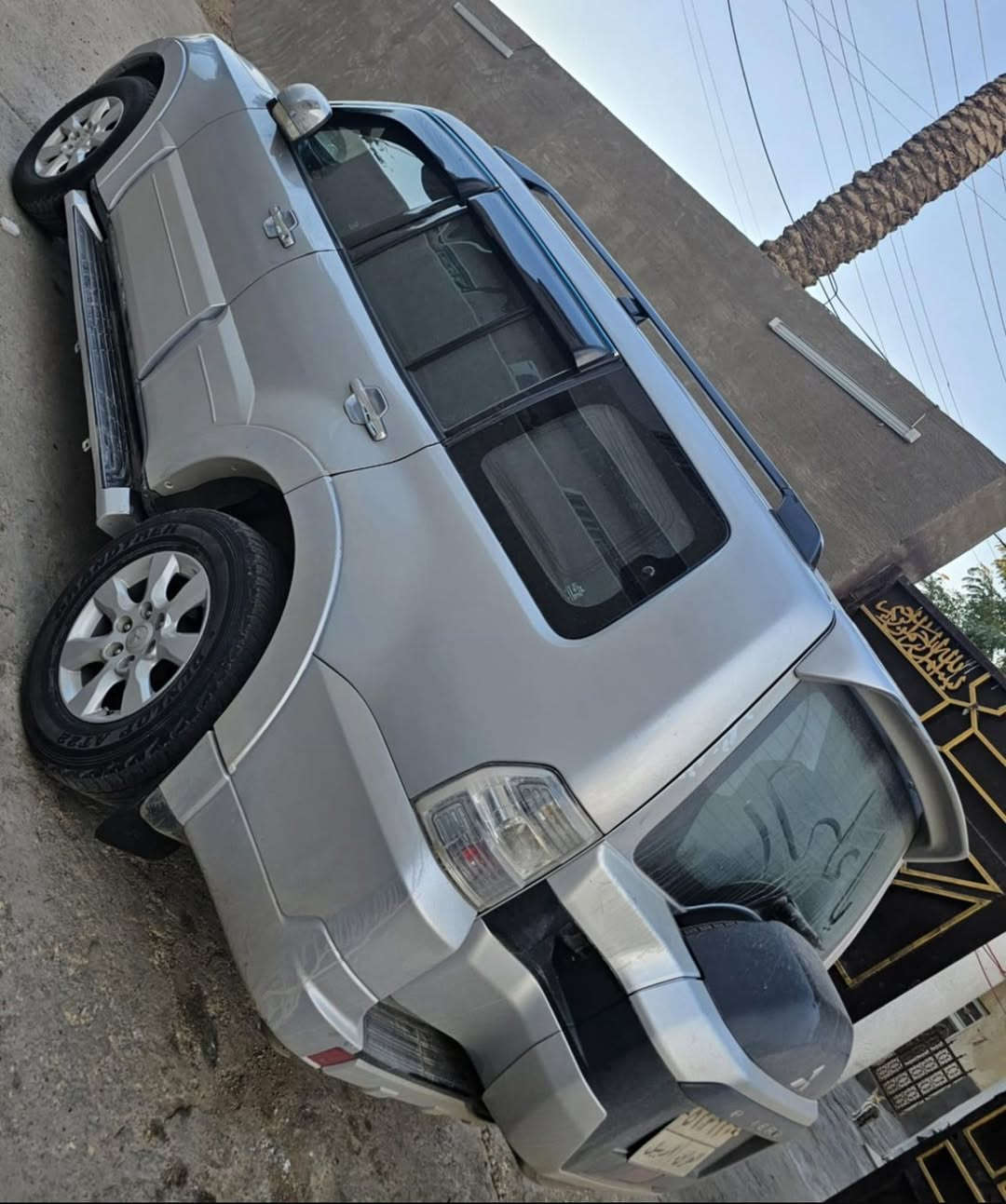 سلام عليكم 
للبيع فقط فقط بدون مراوس 
باجيرو مواصفات عاديه               2016 
بيهه صبغ 
على قول لسان راعيهه انو واكع عليهه باب المزرعه 
بس اني ابيع واقع حال صبغ عام بدون دواخل السياره كلش نضيفه وجاهزه
سعر 142 ورقه مجال جدا بسيط 
عنوان بغداد زيونه 

***********
