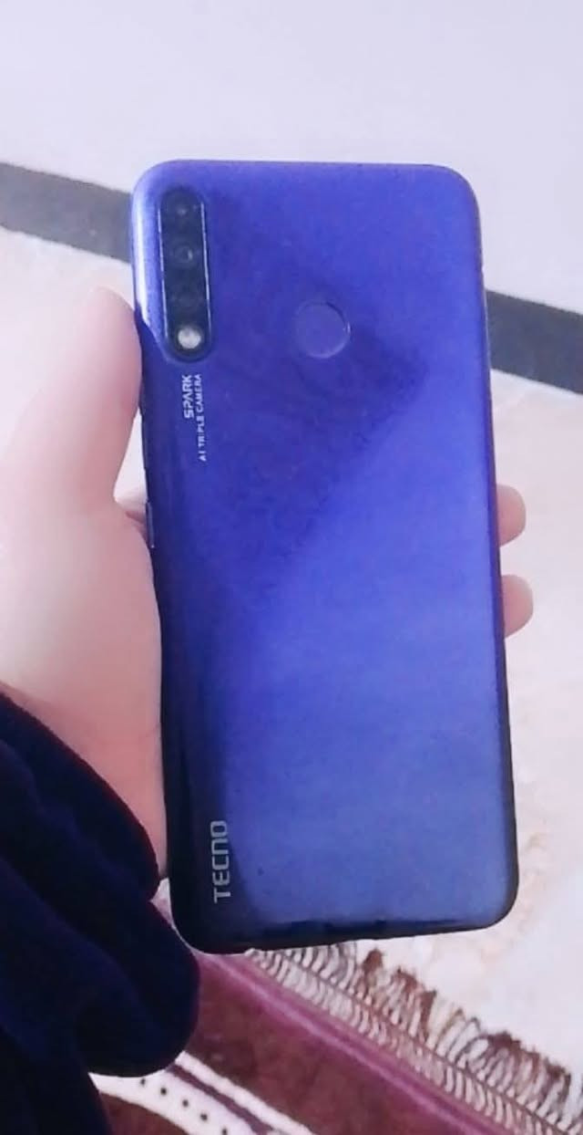 عندي جهاز تكنو سبارك للبيع ذاكره 64 رام 4 كاميره واضحه فول صوت ديجي السعر 75


**إذا كنت صاحب هذا الإعلان وتريد حذفه لأي سبب، رجاءا أرسل رسالة إلى الدعم الفني**