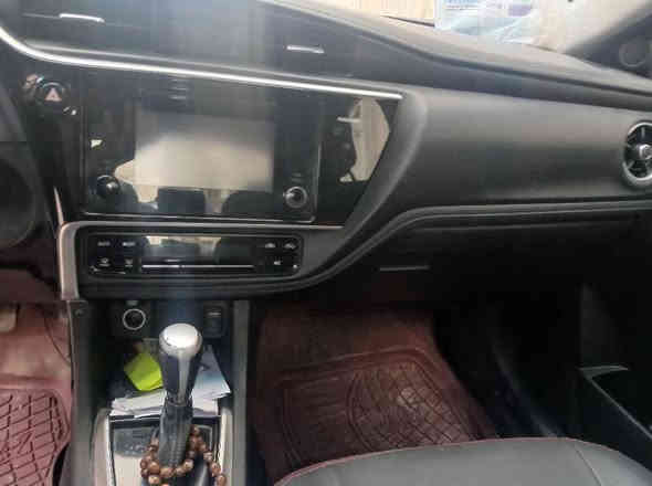 السلام عليكم
كورلا ٢٠١٧ Se. وارد أمريكي باسمي تحويل ثاني يوم 
فول عدا الفتحه والبصمه ليبل واحد 
شفتات ستيرن - اشاير مري - مري هيتر - رادار امامي (- خروج عن المسار - مثبت سرعه كروس - تحكمات ستيرن - شاشه كبيره - شاشه اعطال - كشن مخمل وجلد حضن - زنون عالي ناصي بلادي -شفتات بالستيرن
3 انضمه قياده سبورت - نورمال - ايكو
تبريد جريش 
رادار 
شاشه و CD. بلاد
تحكم ستيرن 
شفتات ستيرن
هيتر بالمري
اشاير بالمري
دشبول جلد بلاد
كشنات جلد وقديفه مخمليه
٣ انظمه قياده سبورت
كير ومحرك ما مفتوحه بلاد مكفولات
تبريد بيانو
تبريد شاشة
تبريد بيانو ثلج + تدفئه 
رقم أربيل دولي جديد سنويه باسمي 
هزه وفحص وسنويه جدد
حادثها بجم ٣ قطع ايرباك ستيرن راجع سيستم بدون دواخل
السعر ١٣٥ سياره احلى من الصور بهوايه
شوف وكلب وبخدمتك 
لاتكلي شكد نهايتها شوف وكلبها وبخدمتك
*********** بيه وتسب
