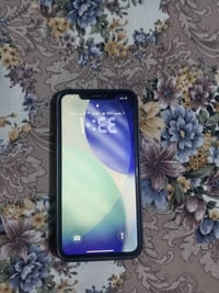 آيفون ١١ برو ماكس • ٢٥٦ • كسر بالضهر