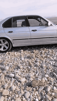 bmw.95.مەکینەی ئەوروپی525گێڕتۆماتیک گێڕوبێعەیب گشت گیانی کارەبا بەشەرت  25$معامەلەیەکی برایانەش تێلکە لەوەتس ئاپ***********
