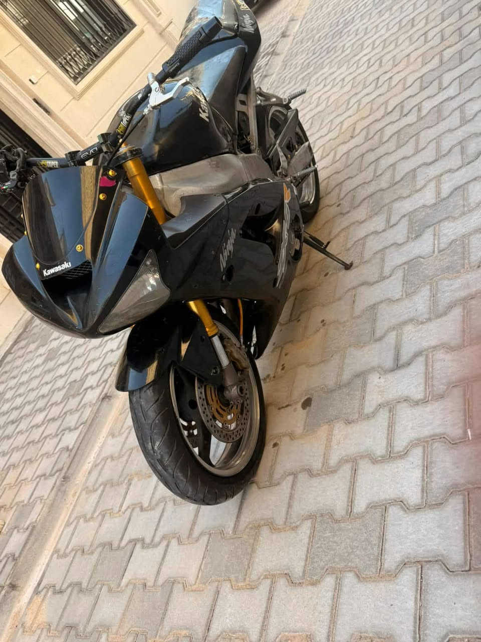 كاوسكي للبيع الدراجه فقط كايمه اي نقص مابيهه بس كايمه اكفلهه من كلشي فقط محركهه الرداجه سعرهه 1500 وبيهه مجال شي قليل الدراجه كايمه فقط اي نقص مابيهه التواصل عل رقم***********
