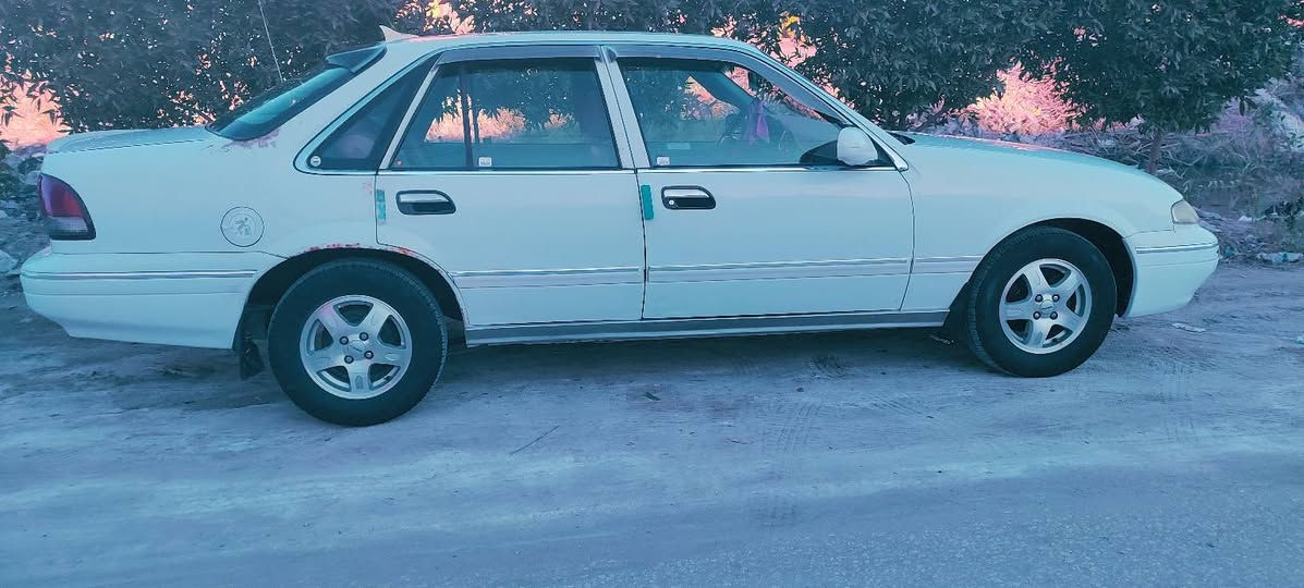 السلام عليكم...
برنس فراشة مديل1996
رقم بغداد الدولي بأسمي سنويةلل2029
هزة جديدة
  السيارة بلادية بدون صبغ
 فقط بارد خشم الجاملغ الايسر موضح بالصور
مكينة وگير مكفولات
المكينة 2000 مفتوح مو مسكر
حدادية جديدة
تبريد شغال
تخم تاير سيارة جاهزة 
السعر (٥٣) وبيها مجال
مكانها كربلاء 
رقم صاحب السيارة
***********
***********
