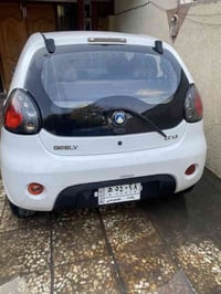 باندا 2013 للبيع السياره جداً نظيفة بيها فقط جاملغ السايق مصبوغ  السعر...