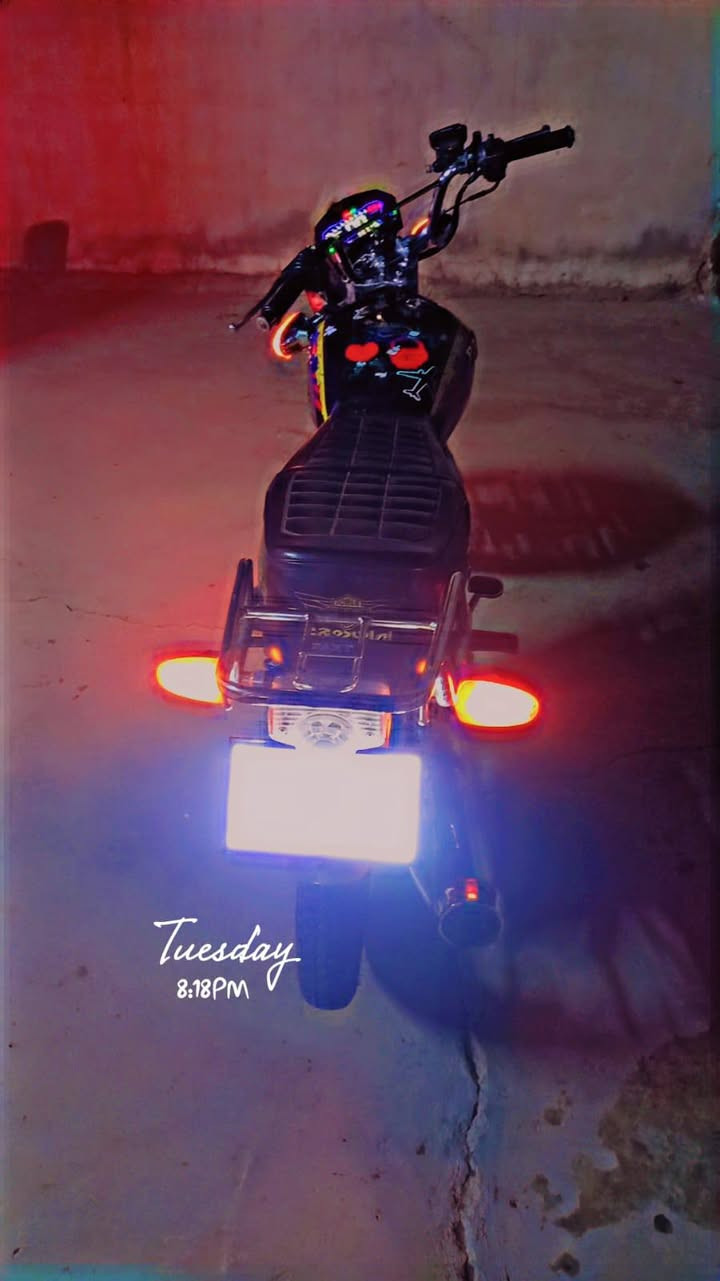 ماطور ايراني محرك 200 كبس
نوع بارت 
موديل 2024 
كيج كتروني السعر 600وبي مجال 
مكان قضاء مخمور 
***********
