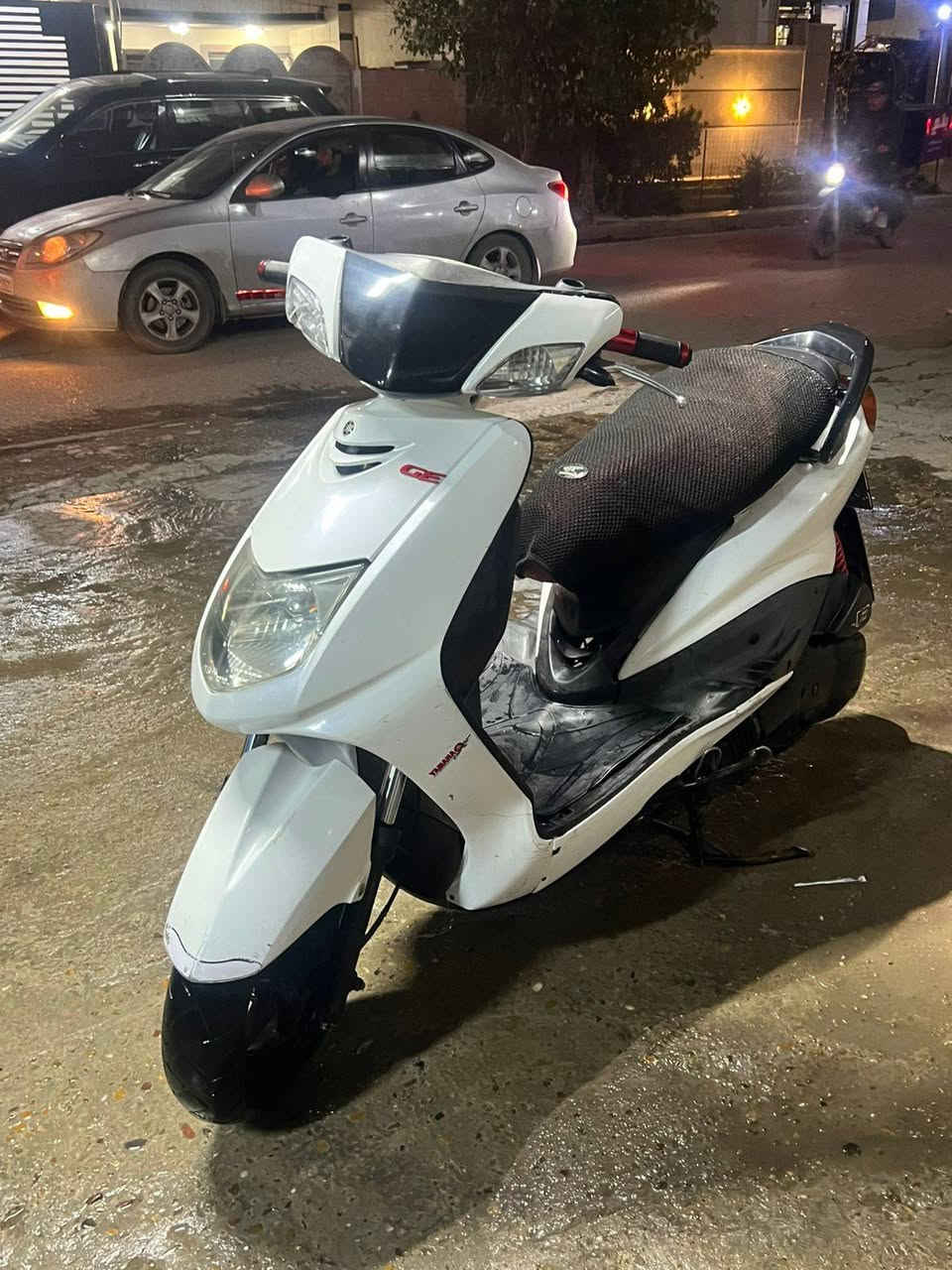 إدراجه كفاله عامه إدراجه مال رمبه
كفرات ختم واحد بلاد 

سعر 750 و  بيه مجال مكانه العامريه شارع العسل رقم الهاتف ***********
