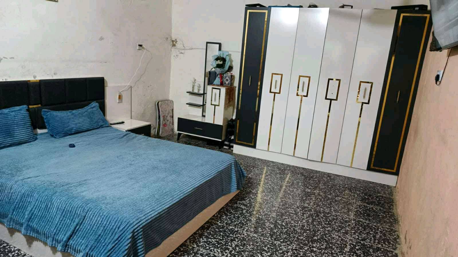 نص قطعة ٧٢ متر نص قطعة ٧٢ متر في مدينة الصدر قطاع ١٧ قرب الساحه طابق ونص 
الطابق الاول صاله ومطبخ وغرفة نوم وصحيات 
الطابق الثاني بيتونه وغرفة نوم ترميم عام ٢٠٢٣ 
البيت باسمي تحويل مباشر 
للاستفسار  *********** متوفر واتس اب 
 مدينة الصدر قطاع ١٧ قرب الساحه طابق ونص 
الطابق الاول صاله ومطبخ وغرفة نوم وصحيات 
الطابق الثاني بيتونه وغرفة نوم ترميم عام ٢٠٢٣ 
البيت باسمي تحويل مباشر 
السعر ١١٥
للاستفسار  *********** متوفر واتس اب 
