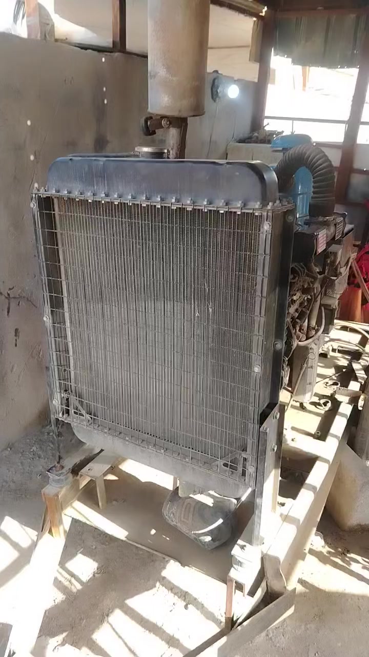 سلام عليكم مولده البيع ٦٢ كيفي محرك بيركز جديده راديتر جديده السعر ٢٥ وبيه مجال ***********
