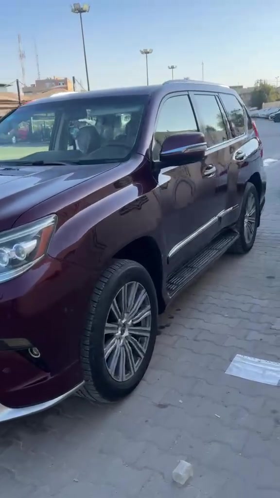 سلام عليكم  . لكزز مديل 2012  LX570 . سبورت S  
مواصفات فول و رقم بغداد 
كشنات كهربائية 
فتحة بل سقف 
سماعات عدد 9 دمام 
تشغيل عن بعد 
ستيرن كهرباء 
شاشة جبيرة 
محرك نضيف 1/1
ما ملعوب لا بل محرك ولا بل كير سيارة بمعنة الكلمة جديدة 
جكات صعود وتنزيل بل سيارة 
سيارة فول مواصفات السيارة بدون حادث بس مصبوغة حزام للجمالية فقط سيارة مال بيت يعني جديدة كلشي شغال بل سيارة فول 1/1  

راسلني خاص ادزلك السونار مال سيارة   

سعر السيارة  (280  ) وبيهة مجال حك الجية مالتك 

مكاني كربلاء المقدسة 
رقم الهاتف ***********
