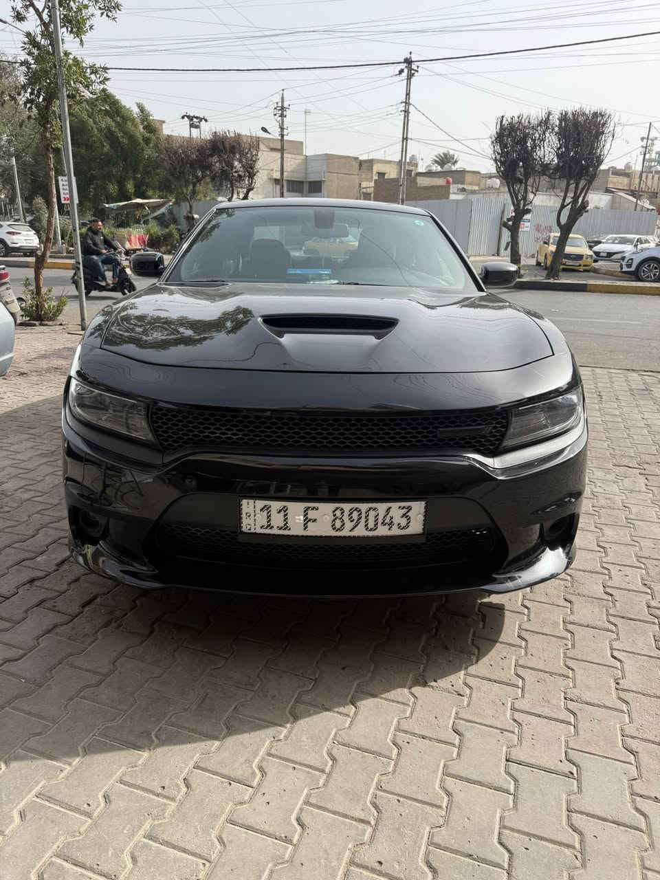 للبيع جارجر Gt
الموديل:2023
العداد : 6  الاف
اللون: اسود
المحرك : 3600:V6
المواصفات :
نسخة GT
شاشه كبيرة مع نظام ملاحة نفكيشن GPS .
ويل قياس 20 انج .
تشغيل عن بعد .
محدد سرعة .
تلفون بلوتوث .
كاميرا خلفية ..
دخول ذكي (بصمة)
وبقيه مواصفات المعروفه
رقم بغداد  بسمي شرط التحويل
عنوان بغداد
البنيد نفسه مصلح ومصبوغ
الجاملغ مبدل ومصبوع
والباب مصلح ومصبوغ على كد التصليح
والغد نفسه مصلح
السياره مابيها تبديل هواي فقط جاملغ مبدل
بدون شاصي السياره حادثها جانبي مكفول المحرك والراديتر
السياره حلوه ومابيه برغي نقص
السعر 270
***********
