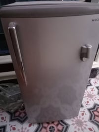 ثلاجه • حجم وسط • بكرلي الأولى