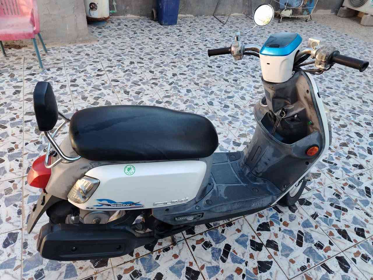 دراجة بوليس موديل 2011 ختم واحد ويا لمكينة حته لجنطة مختومة السعر مليون و50 بيها مجال قليل الاستفسار ***********
