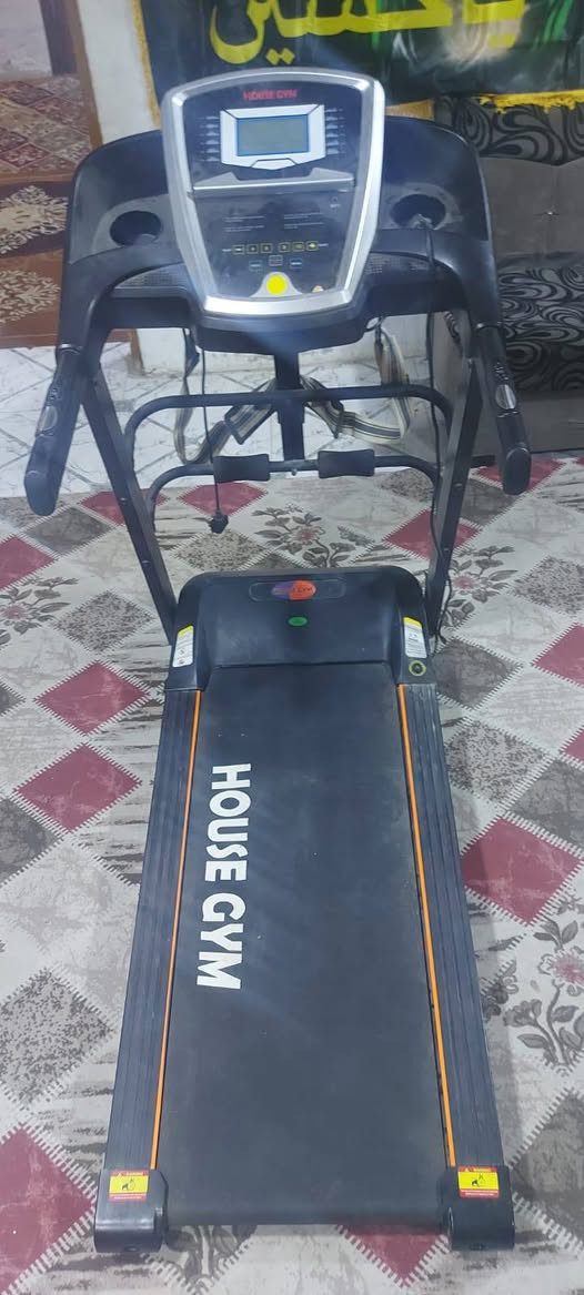 جهاز جري للبيع نظيف استعمال قليل واظحه بتصوير السعر والتفاصيل الاتصال على الرقم *********** /*********** متوفر واتساب
