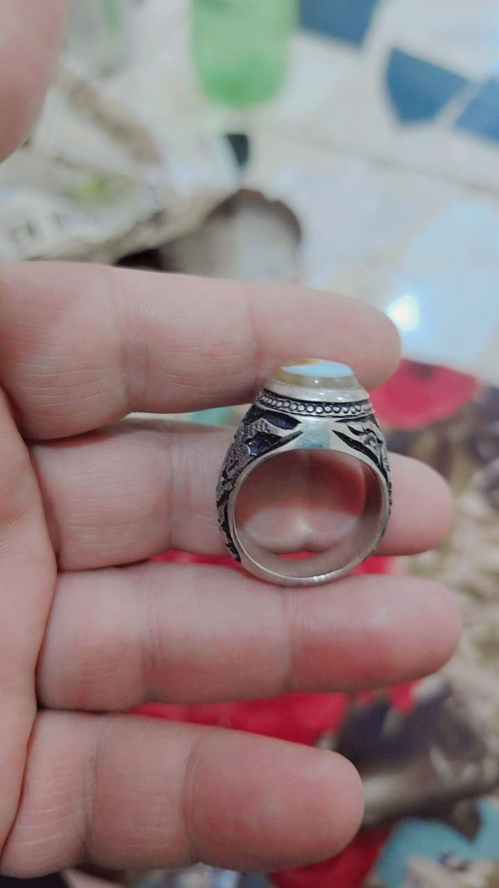 للبيع السعر 250 النواصل خاص يوجد توصيل لجميع المحافظات العراق العنوان بغداد


**إذا كنت صاحب هذا الإعلان وتريد حذفه لأي سبب، رجاءا أرسل رسالة إلى الدعم الفني**