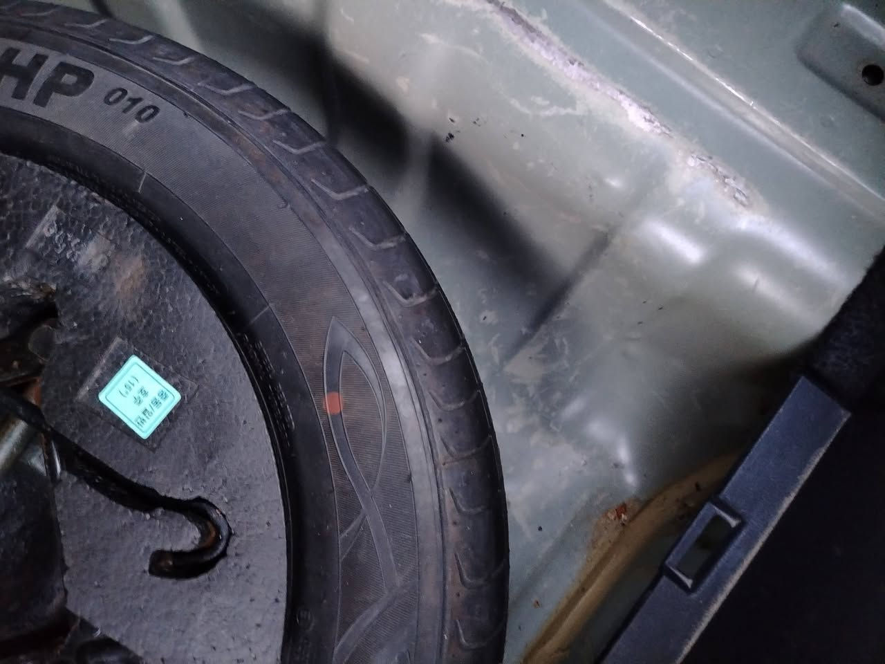 السلام عليكم سيارة النترا موديل 2008 هزه وأرقام جديده مكفوله كفاله عامه من الضربه ماشيه 160 حقيقي سياره بيها جراد وبيها فتح أبواب والأبواب القديمه موجوده بدون ضرر والسياره استخدام شخصي إلى الآن جرس السرعه شغال سياره جاهزه من كلشي حداديه تخم تاير جديد دوشمه جديده ترايها زيرو اي نقص مبيها
السعر 95 بيها مجال بسيط
مكاني السيديه
***********
