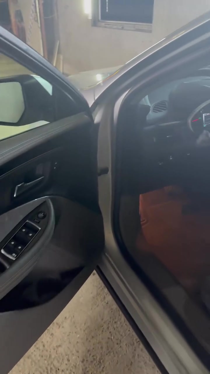 IMPALA 2019 LT
امبالا ٢٠١٩ ال تي  
رقم اربيل الدولي بأسمي ماشية 112 الف مكينة كير تبريد حدادية 100‎‎% بدون تبديل اي قطعة فقط بنيد كلير بدون معجون محرك 4 سلندر 2500 تنفس طبيعي المرغوب السعر 138$ بيها مجال 
مكان السيارة بابل / الحلة 
***********
