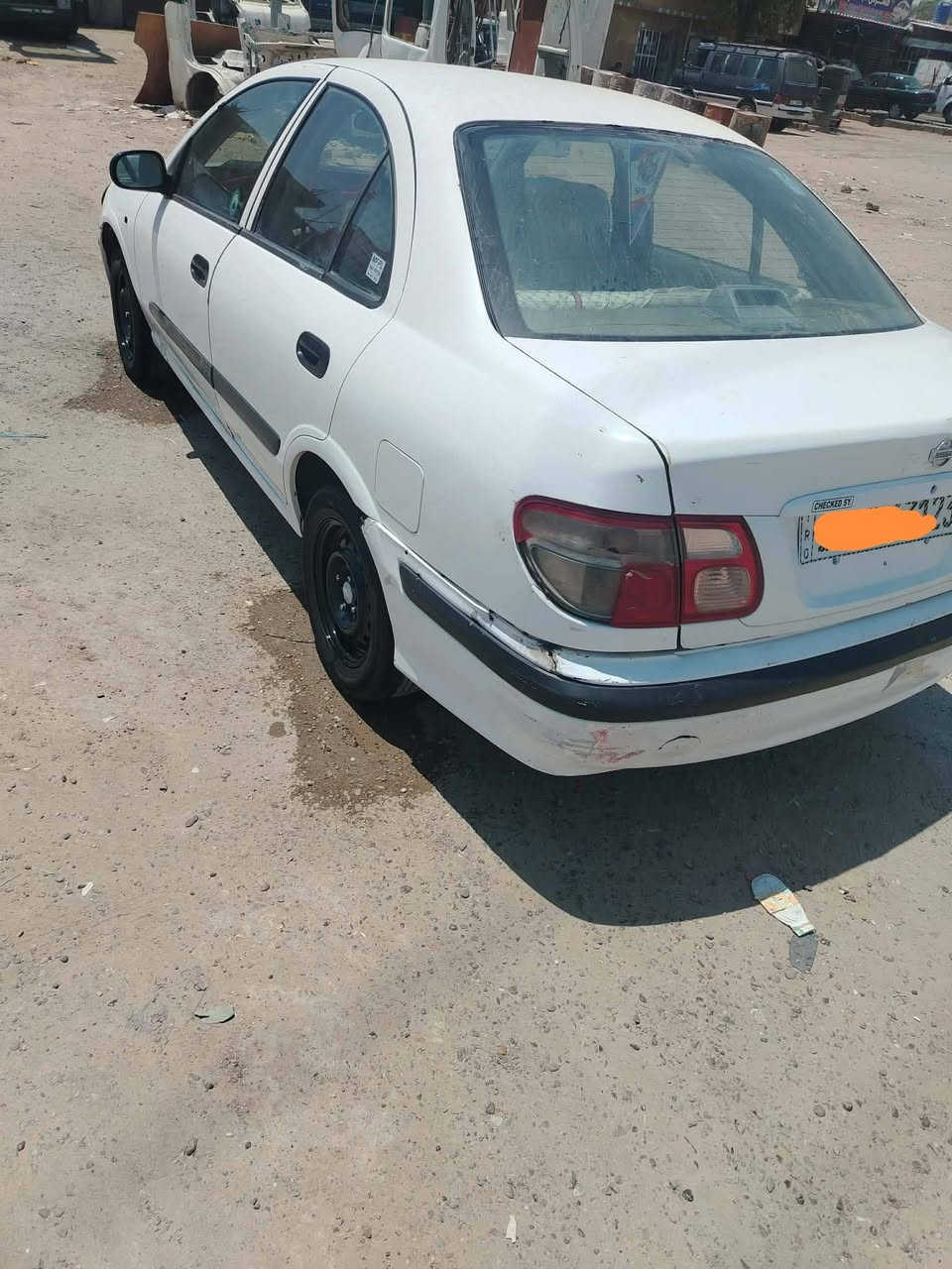 سلام عليكم نيسان سني للبيع موديل 2002 رقم بغداد السعر 60 وبيه مجال الاستفسار *********** واتساب ***********
