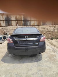 نيسان التما ٢٠١٣ سي في  شغاله فقط كيره عاطل  كصتين بدون رقم  فتحه كامر...