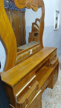 غرفة نوم • نضيفه • استعمال قليل