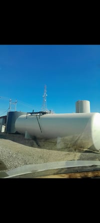 للبيع خزانات بطل ابلاديه ١٢ ملم ٠٧٨٠٢٦٠٨٠٤٠٥٠طن استفسار  ٠٧٧٤٧٨٢٦٠٩٥