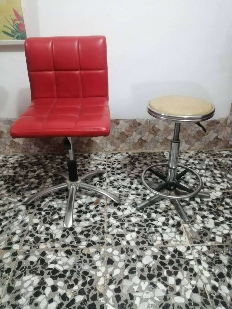 غراض للبيع


**إذا كنت صاحب هذا الإعلان وتريد حذفه لأي سبب، رجاءا أرسل رسالة إلى الدعم الفني**