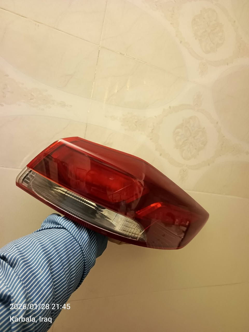 بك لايت جهة اليمنه بي فطر موضح بالصورة
النترا 18

السعر 75
 
***********

كربلاء
