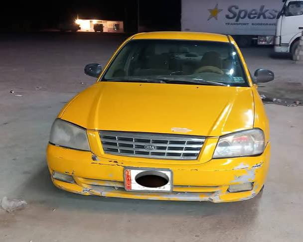 لبيع كيه اوبتيما موديل 2001 السعر ٣٥ وبيه مجال  *********** واتساب
