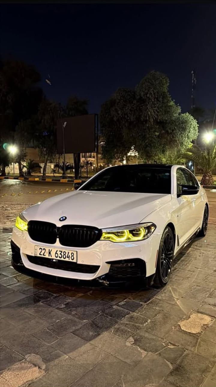 540i 2019 كلين تايتل
دفع خلفي
ماشيه ٦٢ الف ميل
فول مواصفات
كشنات تدفئه وتبريد ومساج
خمس بردات
داتا شو
بيبان شفط
كشنات ٧٠٠ الكبار
وباقي المواصفات المعروفه
عليها برمجه بوبكورن يم منتظر اوتو وكل سيرفسها وصيانتها يم منتظر اوتو 
السياره قبل فتره سويتلها بولش وحمام وبدلت صدر جديد كامل ودسكات وفلنجات وتخم تايرات
مكانها بغداد المنصور
السعر 32000$
***********
