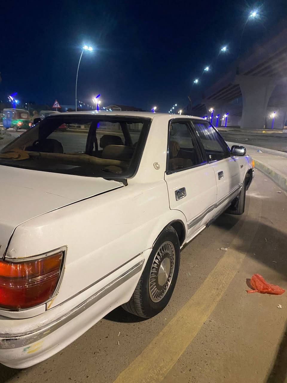 السلام عليكم 
سيارةهارتوب للبيع موديل 91 السنوية بسمي تحويل ثاني يوم  و رقم نكليزي   مكينة2500 مكفولة +الكير مكفول السعر 45 وبيهة مجال الرقم ***********
