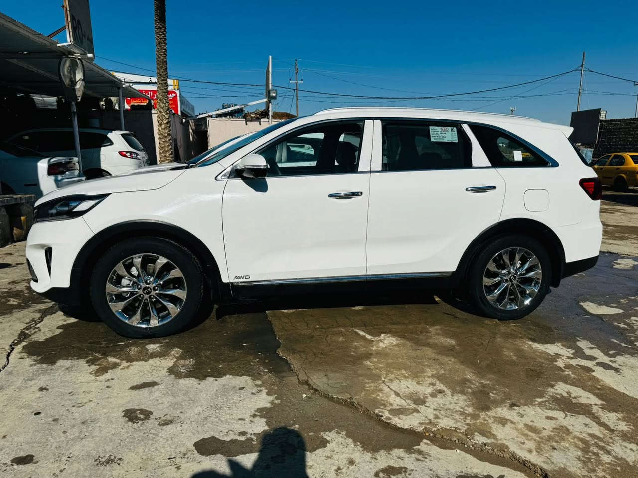 سورنتو 2020 فول مواصفات 1/1
اتصال فقط الرقم (***********)
مكان السيارة (الديوانية)

سورنتو 20 فول 

مكفول كفاله 

٤ بصمات 

بصمه ابواب 

بصمه تشغيل 

بصمه جنطه 

دخول ذكي 

فتح الجنطه ذكي عند التقرب من السيارة 

دوسات ترحيب سورنتو 

لايت 3 عدسات زينون بلادي 

بلاجكتورات زينون بلادي 

كشاف ابيض لد بلادي

مكينه V6

كير 8 نمر 

فور ويل (AWD) 

4 كامرات (امامي + خلفي + جانب ايمن وايسر + محيطي )

مستشعر (حساسات ) امامي وخلفي 

سايد بريك كهربائي 

اوتو هولد (Auto hold)

4وضعيات قياده (سبورت + ايكو + سمارت + كمفورت مريح )

7 راكب 

3 قطع تبريد 

5 كشنات تدفئه وتبريد الامامي والخلفي 

شحن لاسلكي 

بنوراما طكتين

مري شفط 

مري ترحيب 

اضويه السقف LED

بردات خلفيه 

السيارة عليه تخم تاير جديد 

ودوشمه جديده

وارضيه جديده

شاشة واسعه وتدعم (Apple car play)

كشنات كهرباء السايق والي بجانبه

5 ويل كب

جو السايق وحد والراكب وحد تدفئه تبريد

داخل لونين اسود وبيجي

منفذ USB 

منفذ AUX

جداحة 

منفذ شحن 12v

السيارة فول 1 على 1
